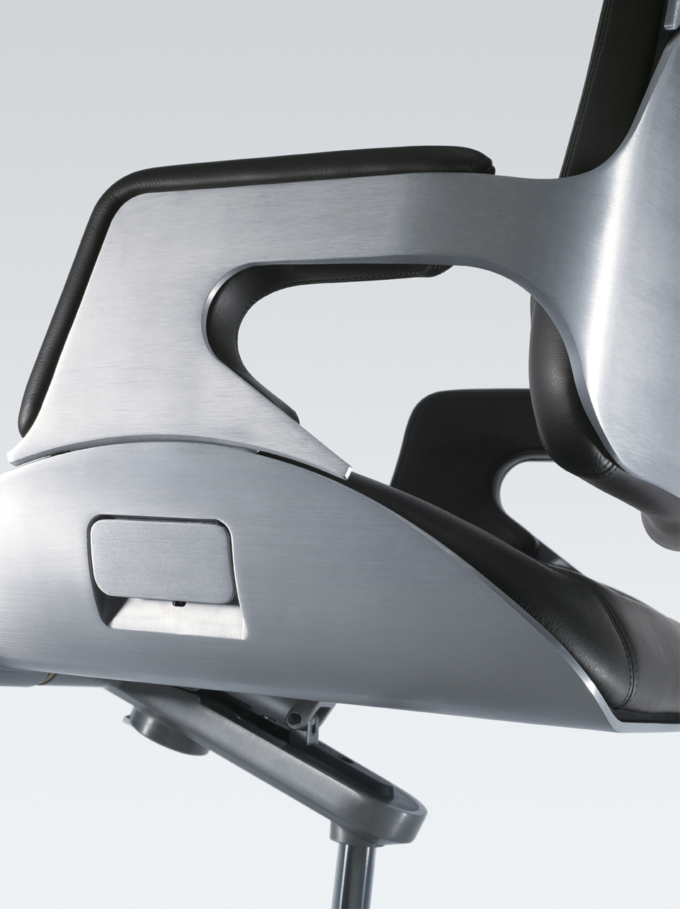 362S_black_brushed_02_detail