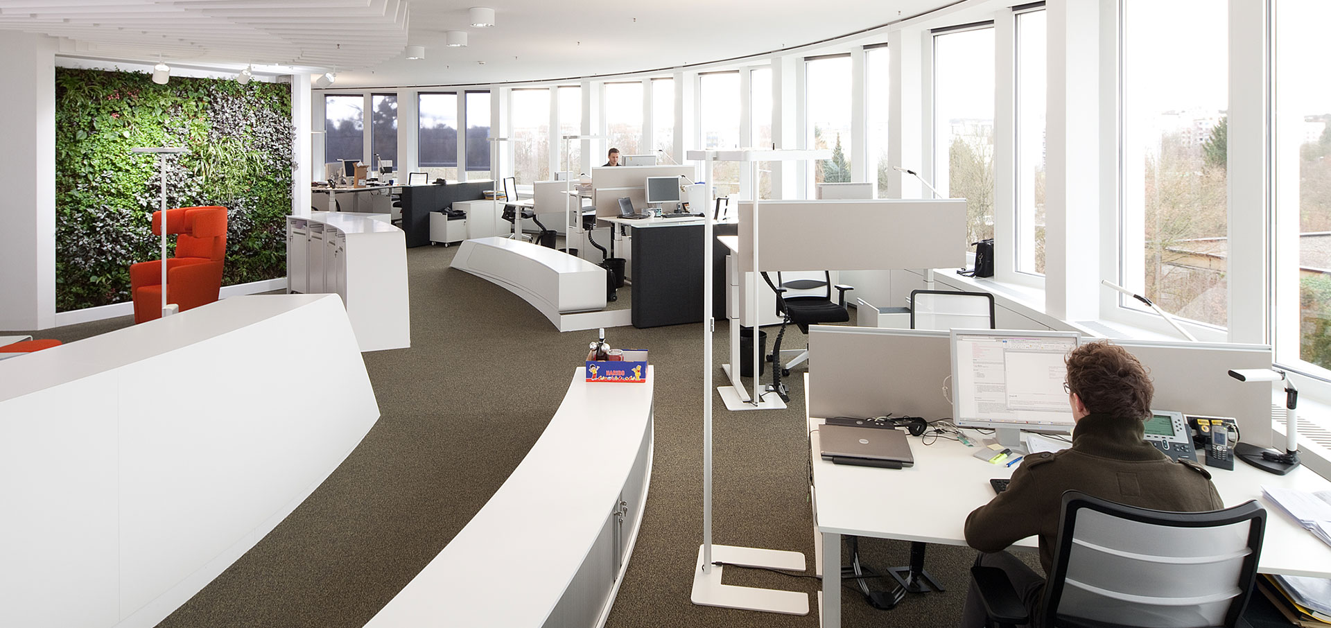 FRAUNHOFER INSTITUT