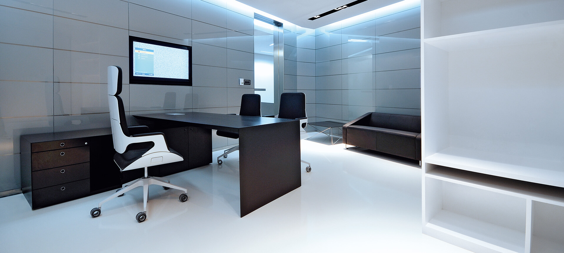 Investate, Financial Harbour Towers